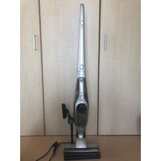 ヒタチ(日立)のゆりり様専用♡ 期間限定お値下げ✨超美品✨HITACHI スティック掃除機(掃除機)