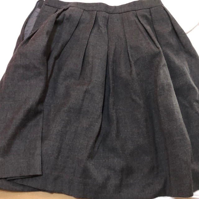UNIQLO(ユニクロ)のUNIQLO ウール膝スカート レディースのスカート(ひざ丈スカート)の商品写真