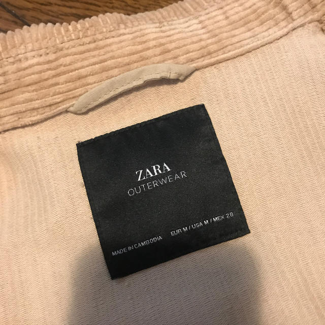 ZARA(ザラ)の美品！ZARAコーディロイジャケット　M レディースのジャケット/アウター(Gジャン/デニムジャケット)の商品写真