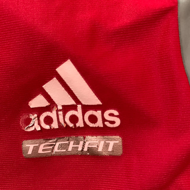 adidas(アディダス)のadidas  メンズトップス　S  RED メンズのトップス(Tシャツ/カットソー(半袖/袖なし))の商品写真