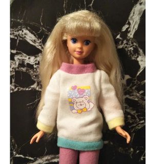 バービー(Barbie)のバービー人形  バービー 妹 スキッパー  人形  お洋服 靴 付き！(人形)