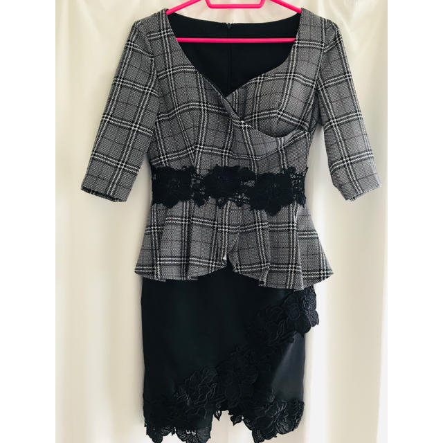【格安】チェック ペプラム ワンピース Mサイズ レディースのフォーマル/ドレス(ミニドレス)の商品写真