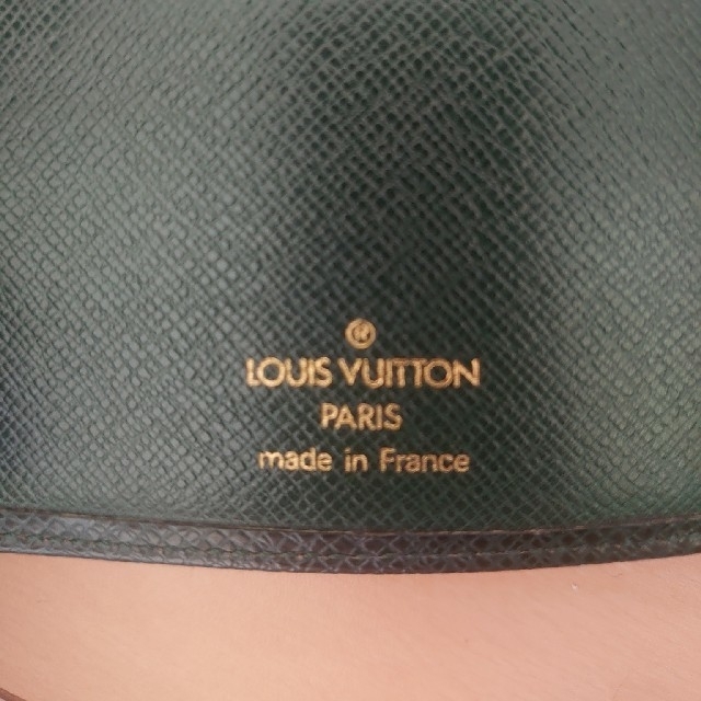 LOUIS VUITTON(ルイヴィトン)のルイヴィトン手帳 Taiga メンズのファッション小物(手帳)の商品写真