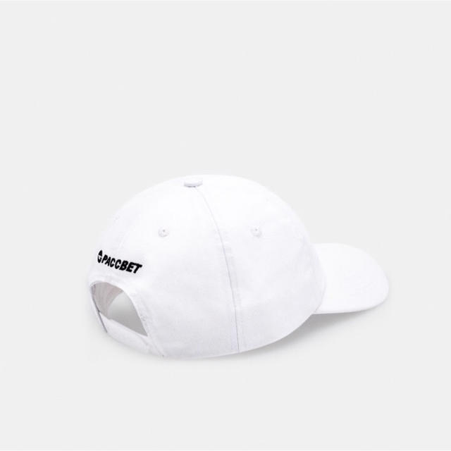 COMME des GARCONS(コムデギャルソン)のRassvet X Hi-Tec  White  cap メンズの帽子(キャップ)の商品写真