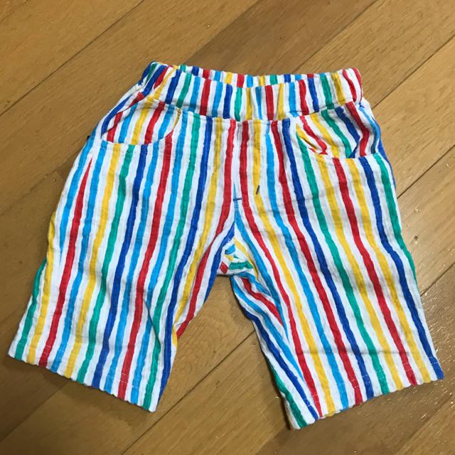 mou jon jon(ムージョンジョン)の【美品】Moujonjon カラフルストライプ　ハーフパンツ キッズ/ベビー/マタニティのキッズ服男の子用(90cm~)(パンツ/スパッツ)の商品写真