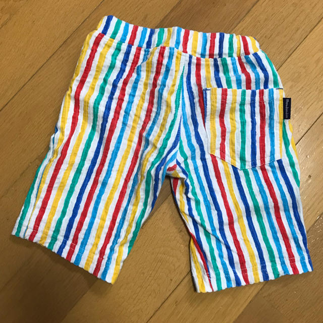 mou jon jon(ムージョンジョン)の【美品】Moujonjon カラフルストライプ　ハーフパンツ キッズ/ベビー/マタニティのキッズ服男の子用(90cm~)(パンツ/スパッツ)の商品写真