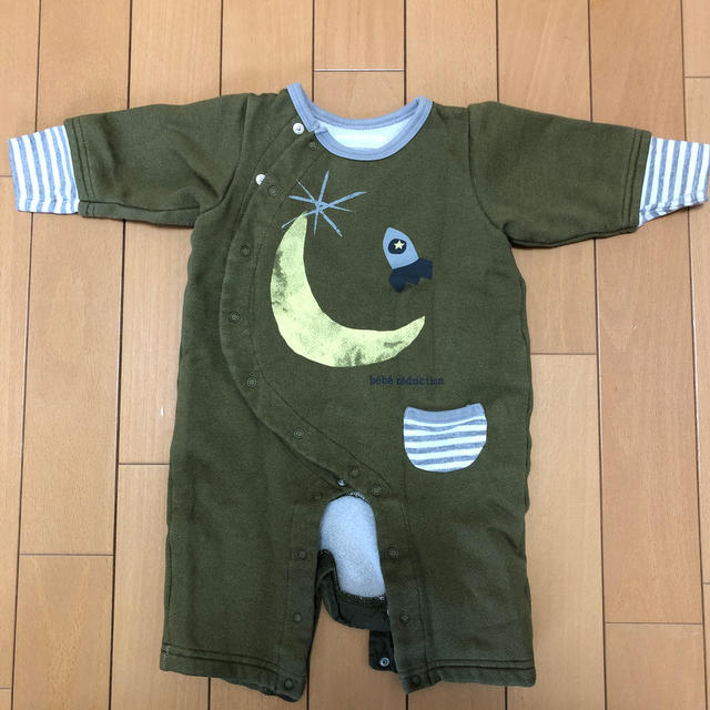 BeBe(ベベ)の美品！べべ男の子冬服ロンパース　70センチ キッズ/ベビー/マタニティのベビー服(~85cm)(ロンパース)の商品写真