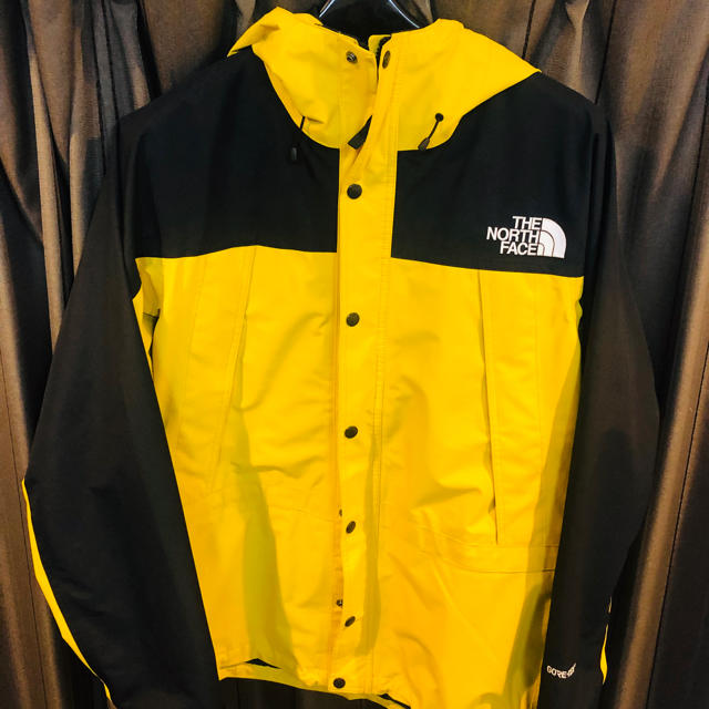 THE NORTH FACE(ザノースフェイス)のXL マウンテンライトジャケット NP11834 レオパードイエロー メンズのジャケット/アウター(マウンテンパーカー)の商品写真