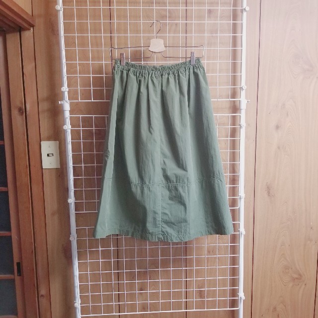 CEPO(セポ)の【cepo】カーキスカート レディースのスカート(ひざ丈スカート)の商品写真