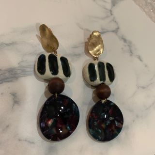 ザラ(ZARA)のZARA 大ぶりピアス(ピアス)