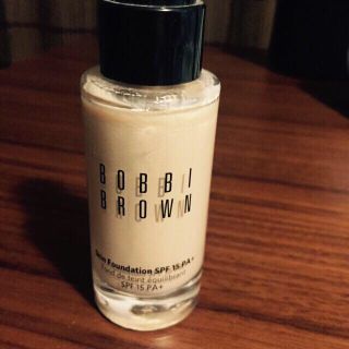 ボビイブラウン(BOBBI BROWN)のファンデーション ネイル 専用ページ(ファンデーション)