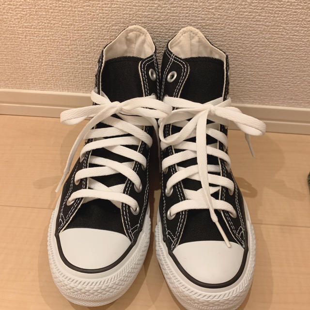 CONVERSE(コンバース)のコンバース ハイカット黒 新品 レディースの靴/シューズ(スニーカー)の商品写真