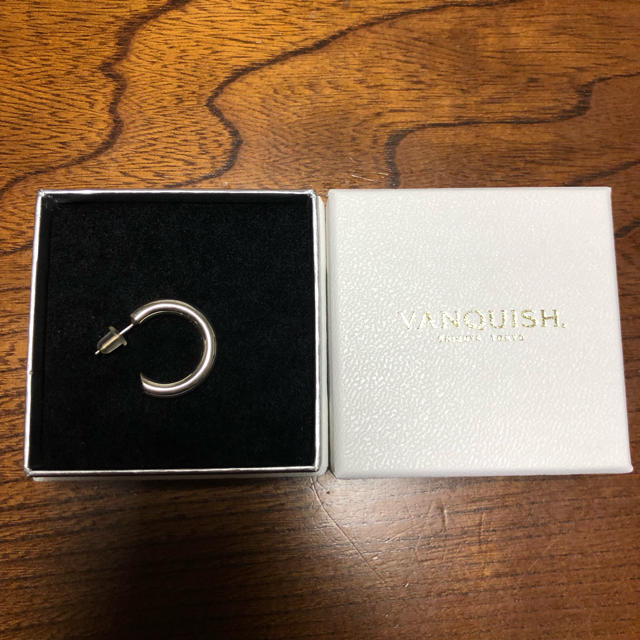 VANQUISH(ヴァンキッシュ)のvanquish リングピアス 片耳 メンズのアクセサリー(ピアス(片耳用))の商品写真