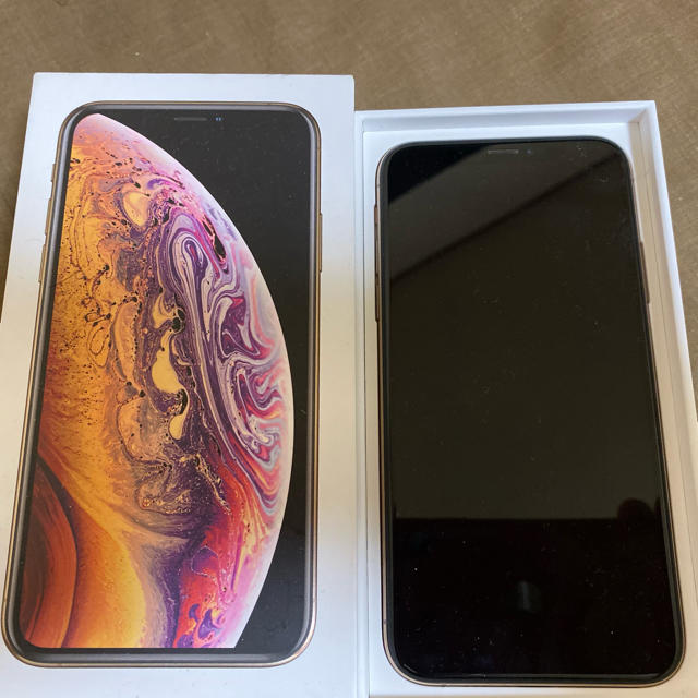 美品　iPhone xs 256GB ゴールド　au SIMロック解除済