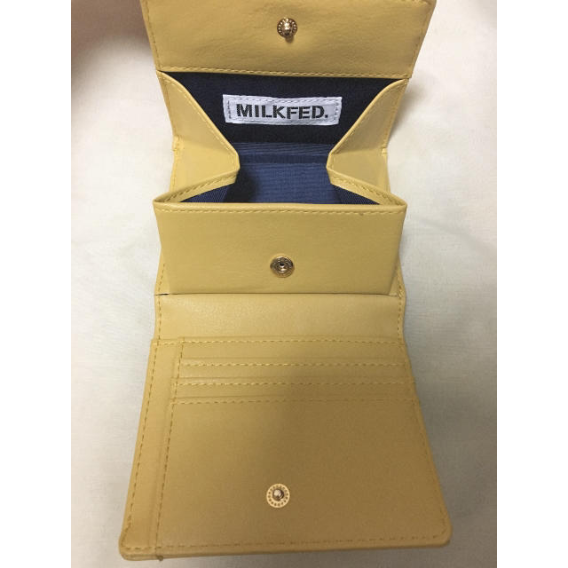 MILKFED.(ミルクフェド)のMILKFED. ミニ財布 レディースのファッション小物(財布)の商品写真