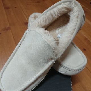 アグ(UGG)のUGG(ローファー/革靴)