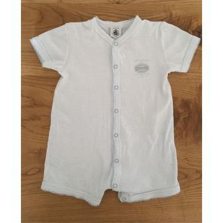 プチバトー(PETIT BATEAU)のプチバトー ロンパース 6m 67cm (ロンパース)