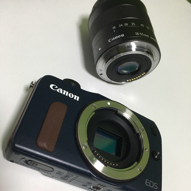 Canon EOS M ベイブルー ダブルレンズキット