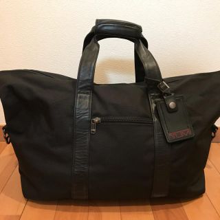 トゥミ(TUMI)のTUMI  ボストンバッグ　トゥミ　ブラック　品番22149D4(ボストンバッグ)