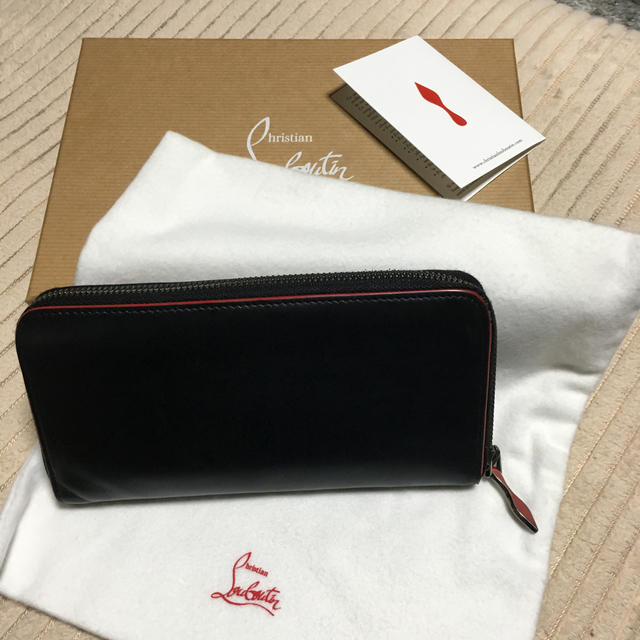 Christian Louboutin(クリスチャンルブタン)の財布 レディースのファッション小物(財布)の商品写真