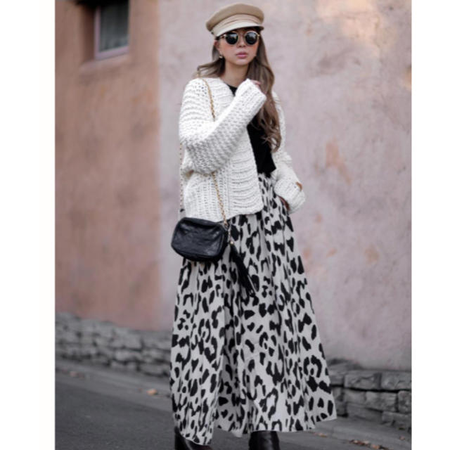 room306 CONTEMPORARY(ルームサンマルロクコンテンポラリー)の Animal Pattern Maxi Skirt レディースのスカート(ロングスカート)の商品写真