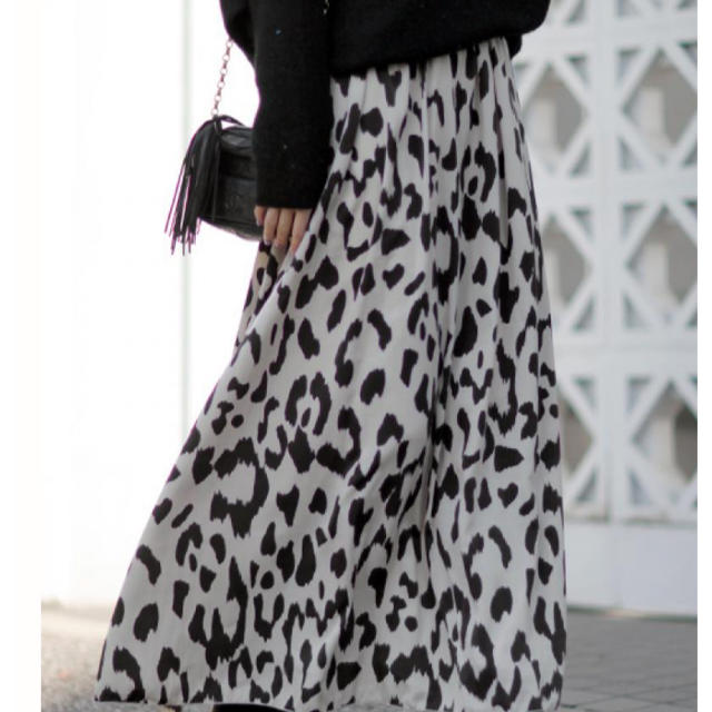 room306 CONTEMPORARY(ルームサンマルロクコンテンポラリー)の Animal Pattern Maxi Skirt レディースのスカート(ロングスカート)の商品写真