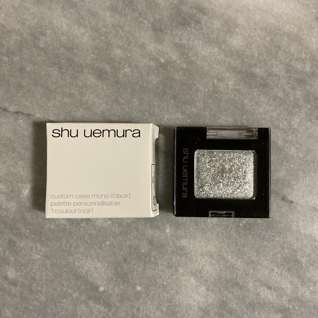 shu uemura(シュウウエムラ)のshu uemura アイシャドウ コスメ/美容のベースメイク/化粧品(アイシャドウ)の商品写真