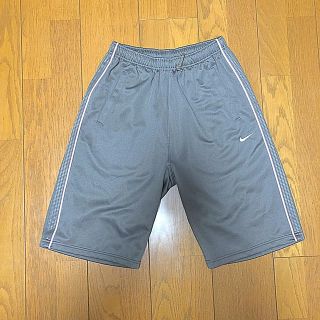 ナイキ(NIKE)のNike ハーフパンツ　レディース@お値下げ(ウェア)