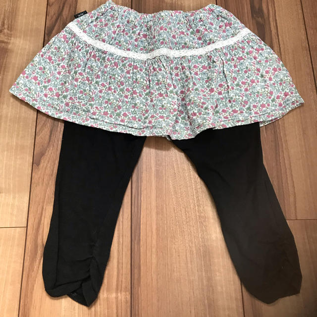 ベルメゾン(ベルメゾン)のグヌンバ様専用　花柄スカート キッズ/ベビー/マタニティのキッズ服女の子用(90cm~)(スカート)の商品写真