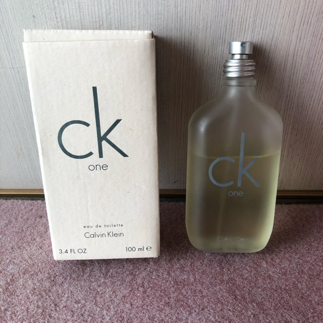 Calvin Klein(カルバンクライン)のカルバン クライン シーケーワン オードトワレ  100mL コスメ/美容の香水(香水(男性用))の商品写真