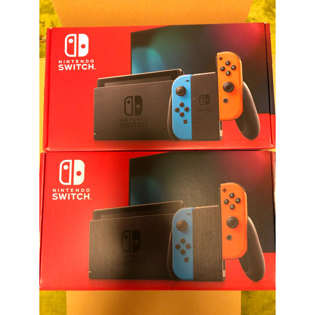 Nintendo Switch(ニンテンドースイッチ)の新品未使用未開封　任天堂　新型　Switch スイッチ　ネオンブルー レッド　 エンタメ/ホビーのゲームソフト/ゲーム機本体(家庭用ゲーム機本体)の商品写真