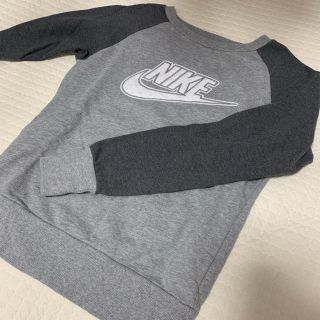 ナイキ(NIKE)のNIKE トレーナー(トレーナー/スウェット)