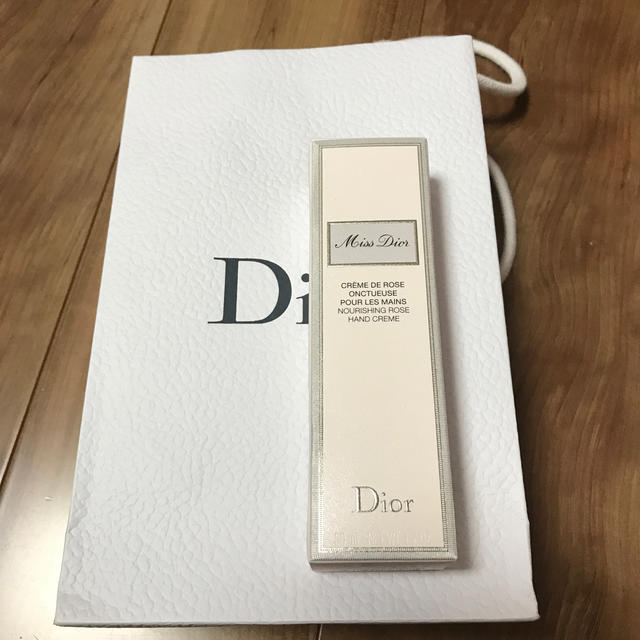 Dior(ディオール)のdior＊ミスディオール＊ハンドクリーム＊50ml コスメ/美容のボディケア(ハンドクリーム)の商品写真