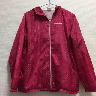 大SALE！半額以下、New balance ウィンドブレーカー Mサイズ(ナイロンジャケット)