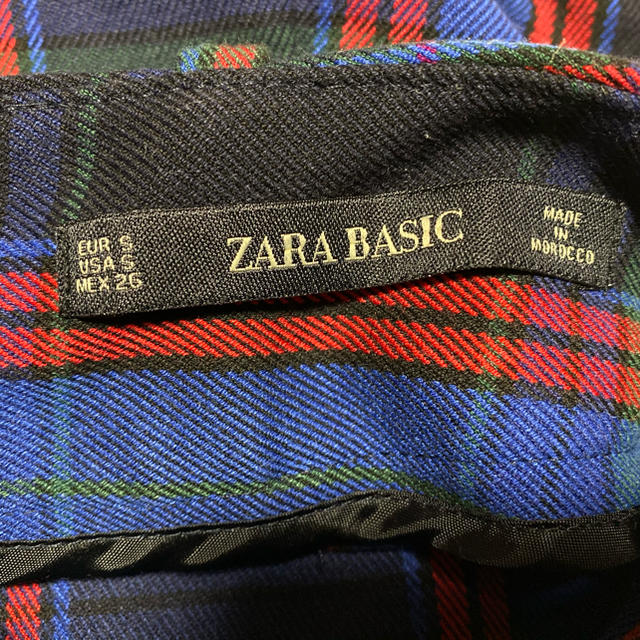 ZARA(ザラ)のZARA ベルト付タイトスカート　チェック柄（青赤緑） レディースのスカート(ひざ丈スカート)の商品写真