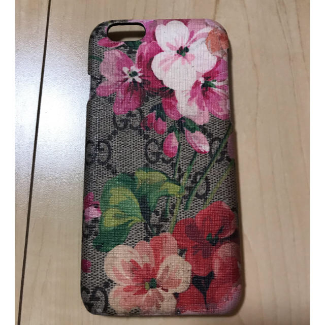 Gucci(グッチ)の【年末SALE】 GUCCI iPhone6.6sケース　花柄　グッチ スマホ/家電/カメラのスマホアクセサリー(iPhoneケース)の商品写真