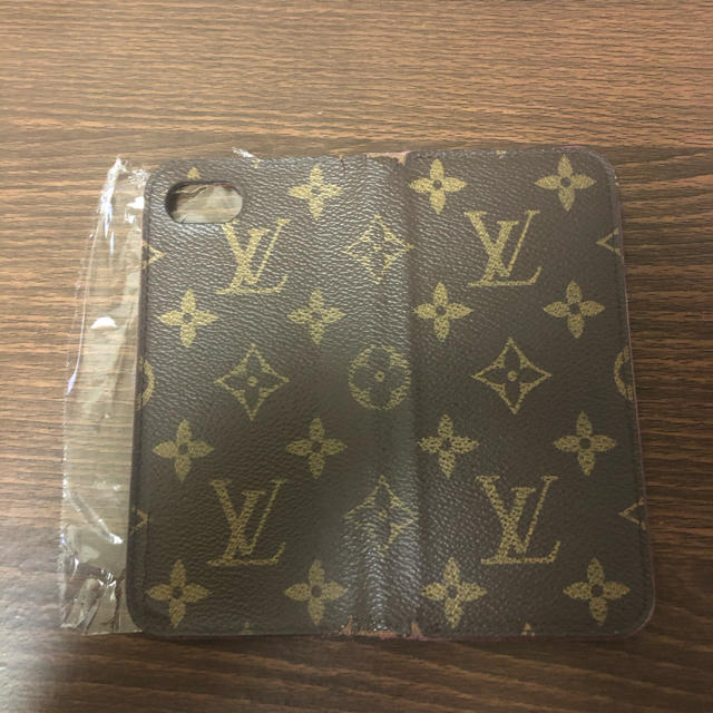 LOUIS VUITTON - VUITTON iPhone8ケースの通販