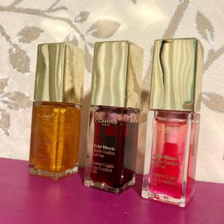 クラランス(CLARINS)のリップコンフォートオイル × 3個セット(リップグロス)