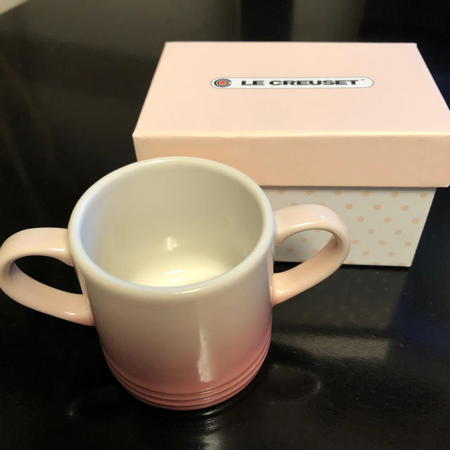 LE CREUSET(ルクルーゼ)のル・クルーゼ　baby mug  milky pink キッズ/ベビー/マタニティの授乳/お食事用品(マグカップ)の商品写真