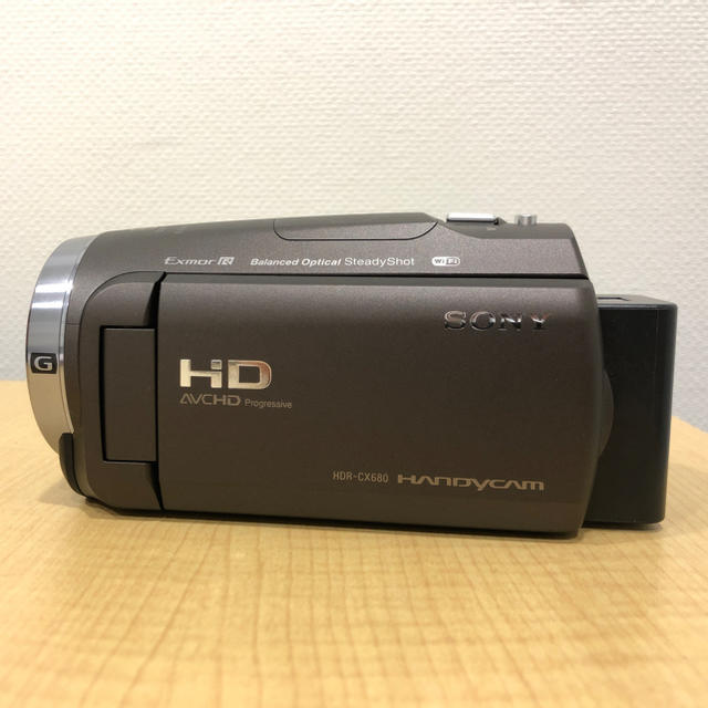 スマホ/家電/カメラSONY ハンディカム　HDR-CX680
