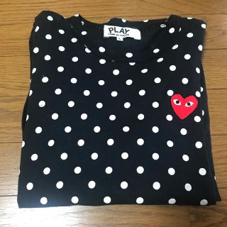 コムデギャルソン(COMME des GARCONS)のコムデギャルソン  プレイ　レディースL 黒ドット柄(Tシャツ(長袖/七分))