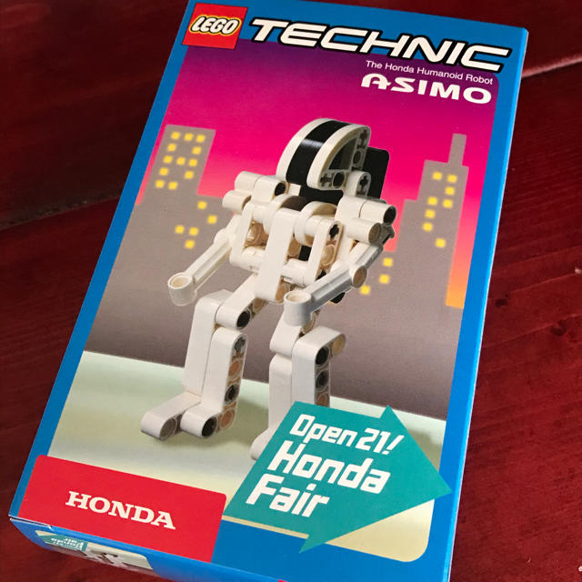 Lego(レゴ)の【非売品】LEGO ASIMO レゴ　アシモ キッズ/ベビー/マタニティのおもちゃ(積み木/ブロック)の商品写真