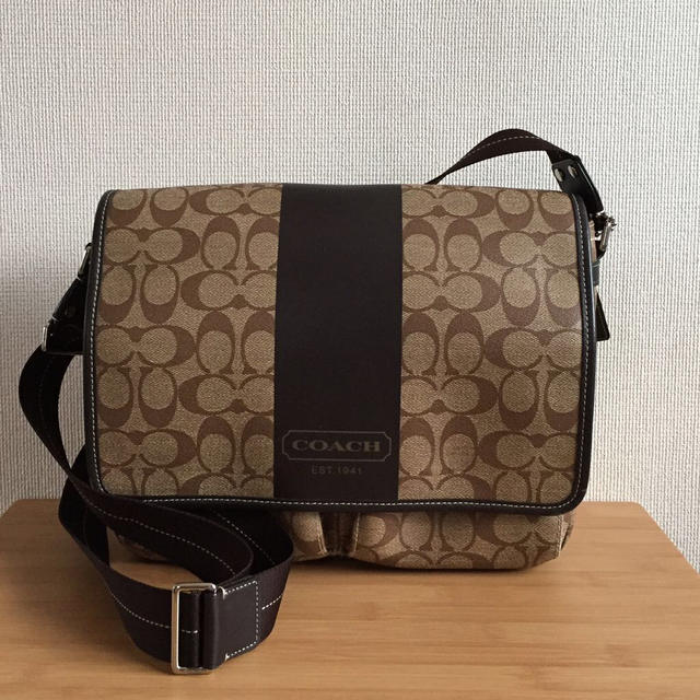 coach コーチ　メッセンジャーバッグ