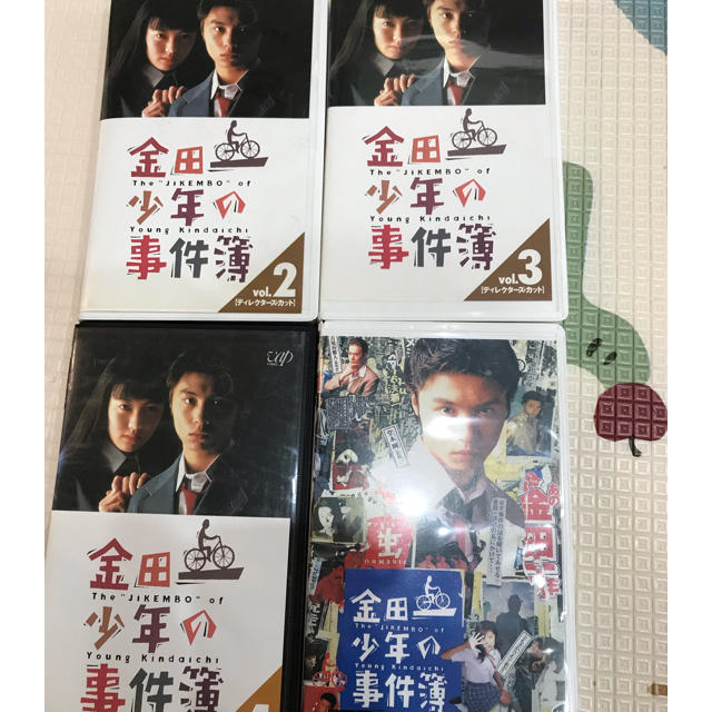 KinKi Kids(キンキキッズ)の金田一少年の事件簿 VHS 4本セット エンタメ/ホビーのDVD/ブルーレイ(TVドラマ)の商品写真