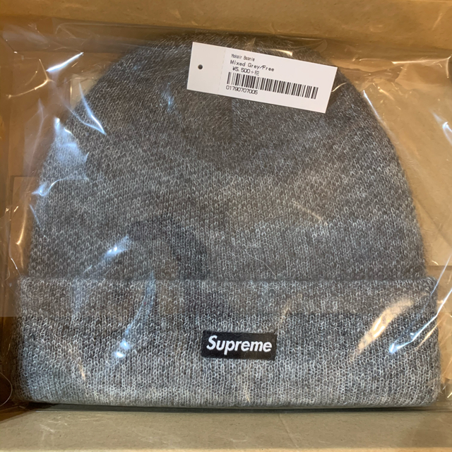 Supreme(シュプリーム)のSupreme Mohair Beanie ビーニー　モヘア　グレー メンズの帽子(ニット帽/ビーニー)の商品写真