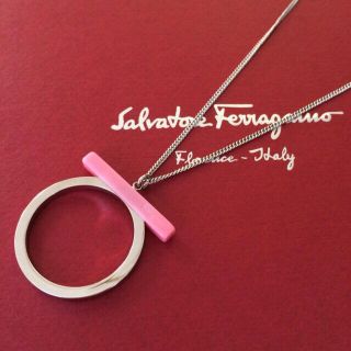 フェラガモ(Ferragamo)の♥︎リィサ様♥︎専用(ネックレス)