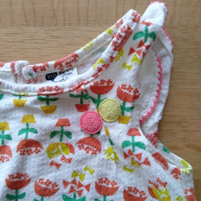 Petit jam(プチジャム)のプチジャム　Tシャツ　100センチ キッズ/ベビー/マタニティのキッズ服女の子用(90cm~)(Tシャツ/カットソー)の商品写真