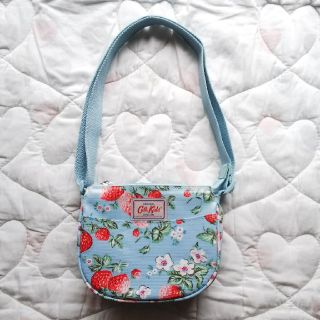 キャスキッドソン(Cath Kidston)のCath Kidston キッズハーフムーンハンドバッグ(ポシェット)