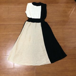 アンドクチュール(And Couture)のニットワンピース(ひざ丈ワンピース)