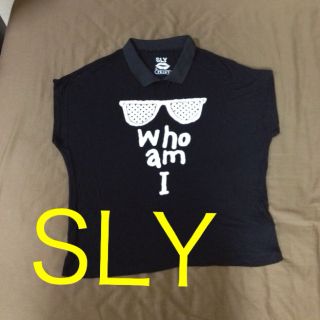 スライ(SLY)のSLYトップス(Tシャツ(半袖/袖なし))